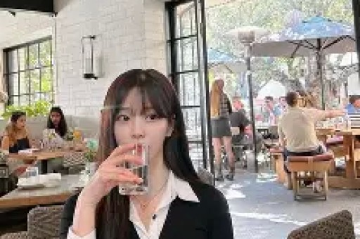 41岁日本女星深田恭子出轨！趁富豪男友出差私会导演