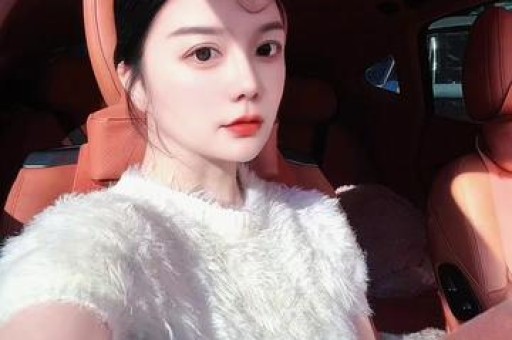 婚内出轨却倒打一耙三个孩子两个爹超女何洁到底在想什么