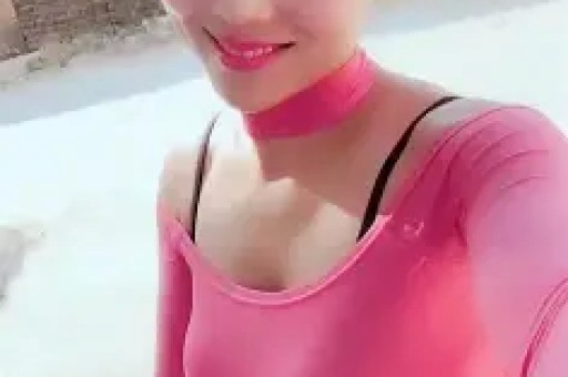 三山凌辉被曝出轨后毫不遮掩亲密姿态